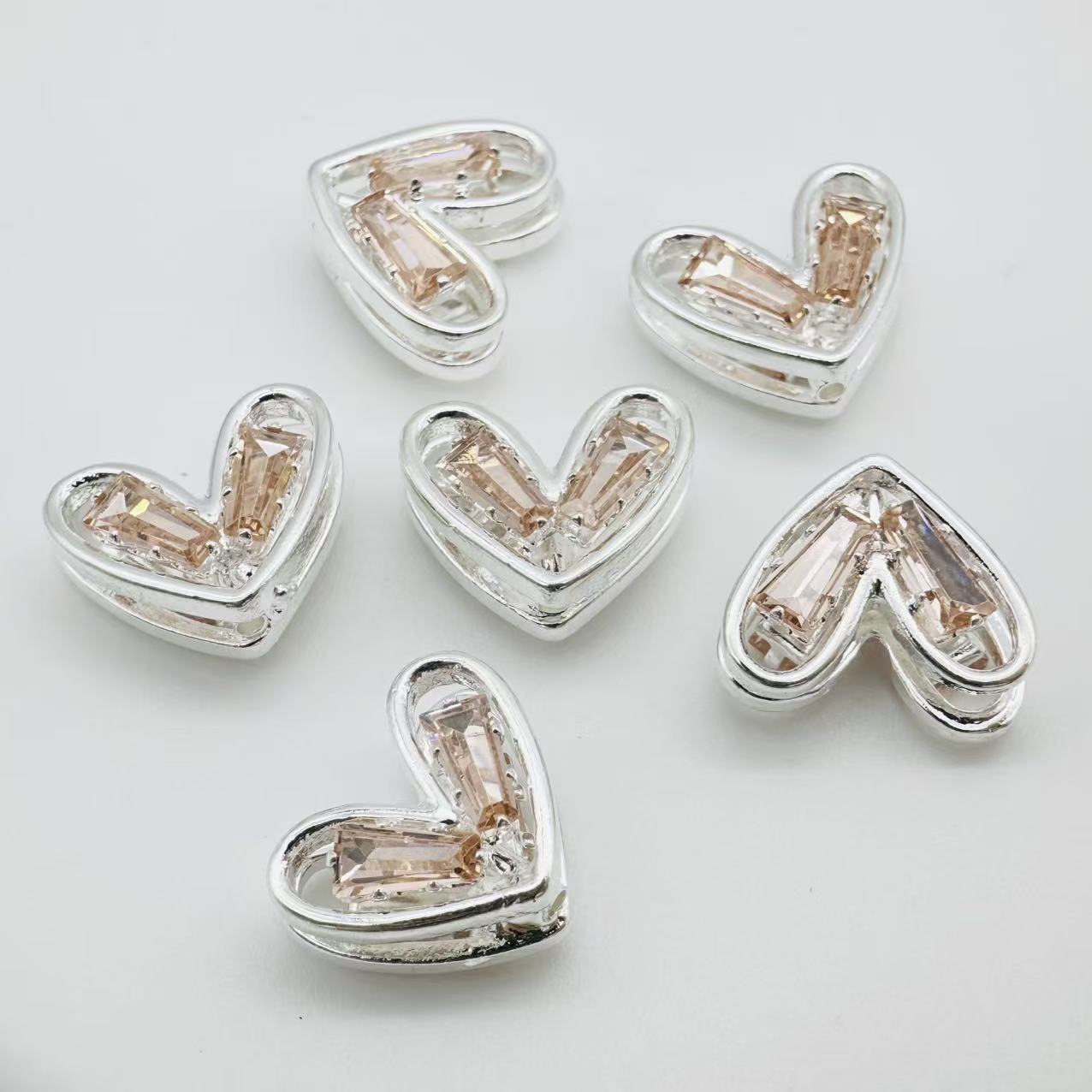 Y52キラキラ ゆがみハートパーツ