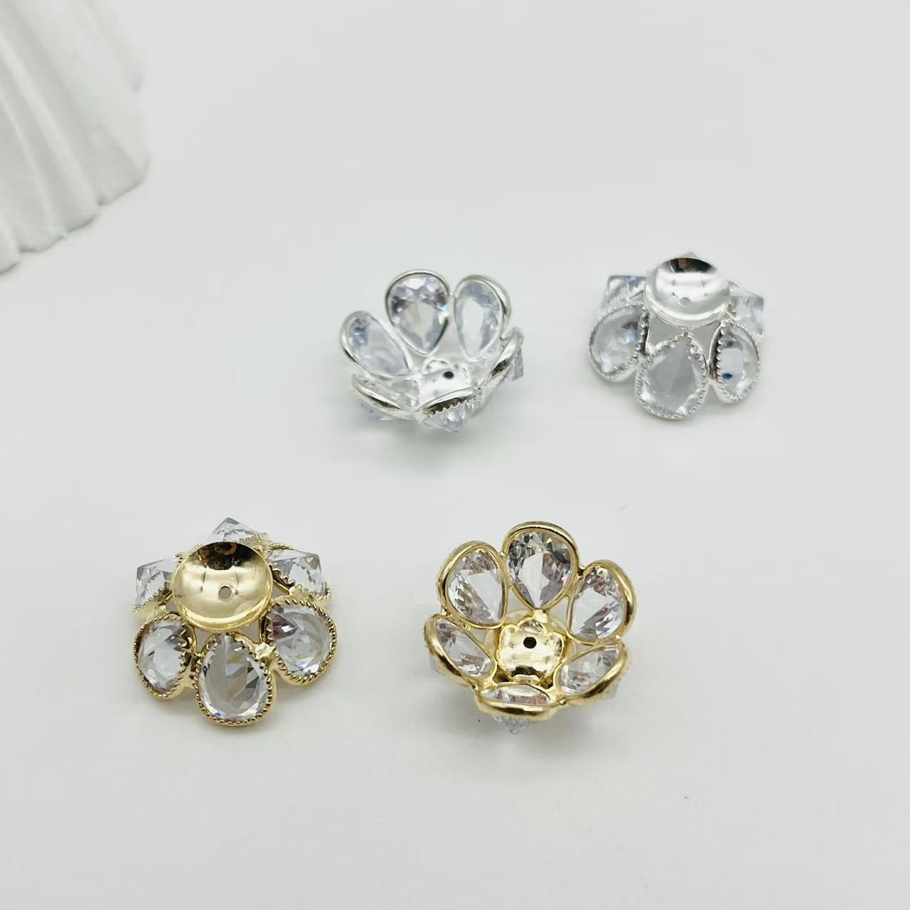 Z31 キラキラ花座(16MM)