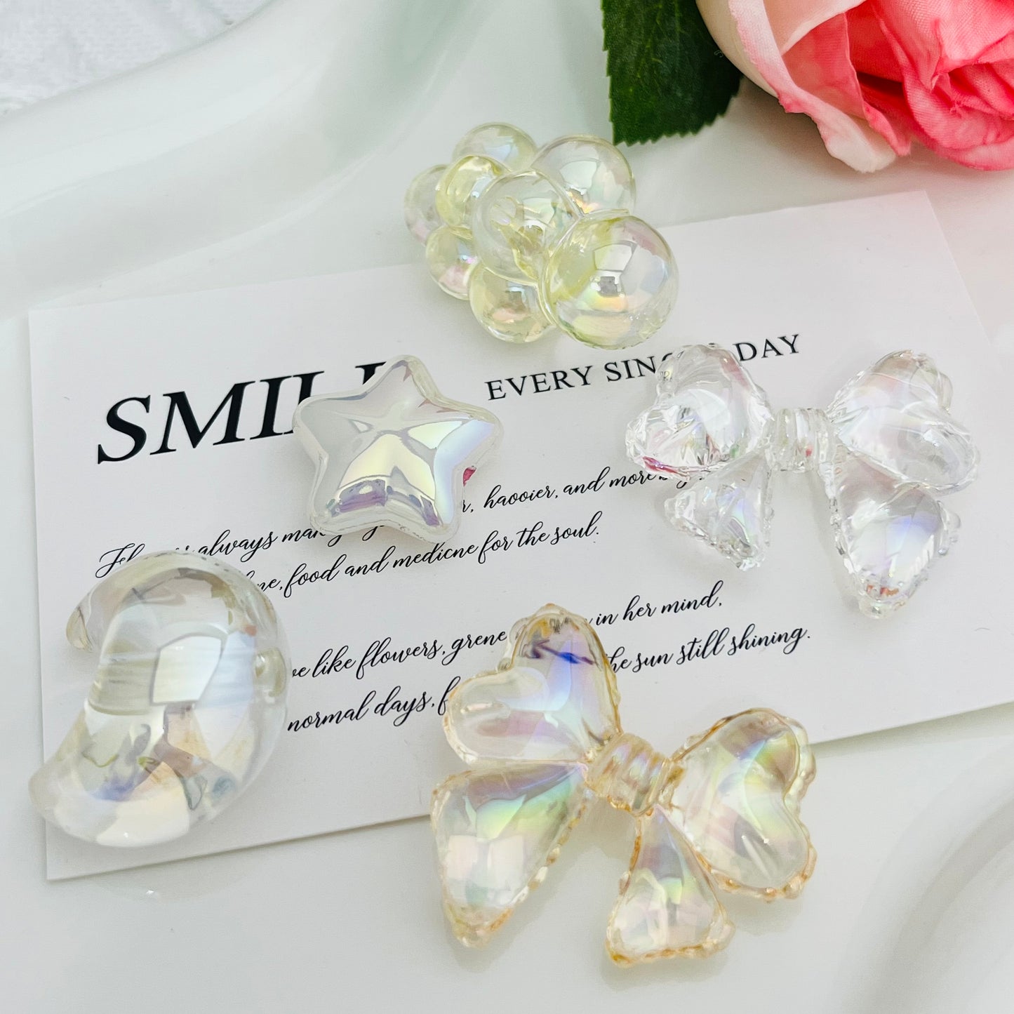 B01ぷくもこキラモチーフビーズ