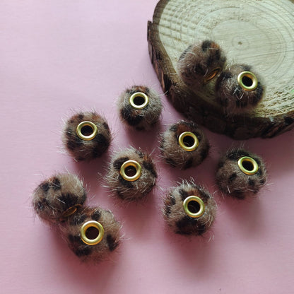 S34豹柄ポンポンビーズ