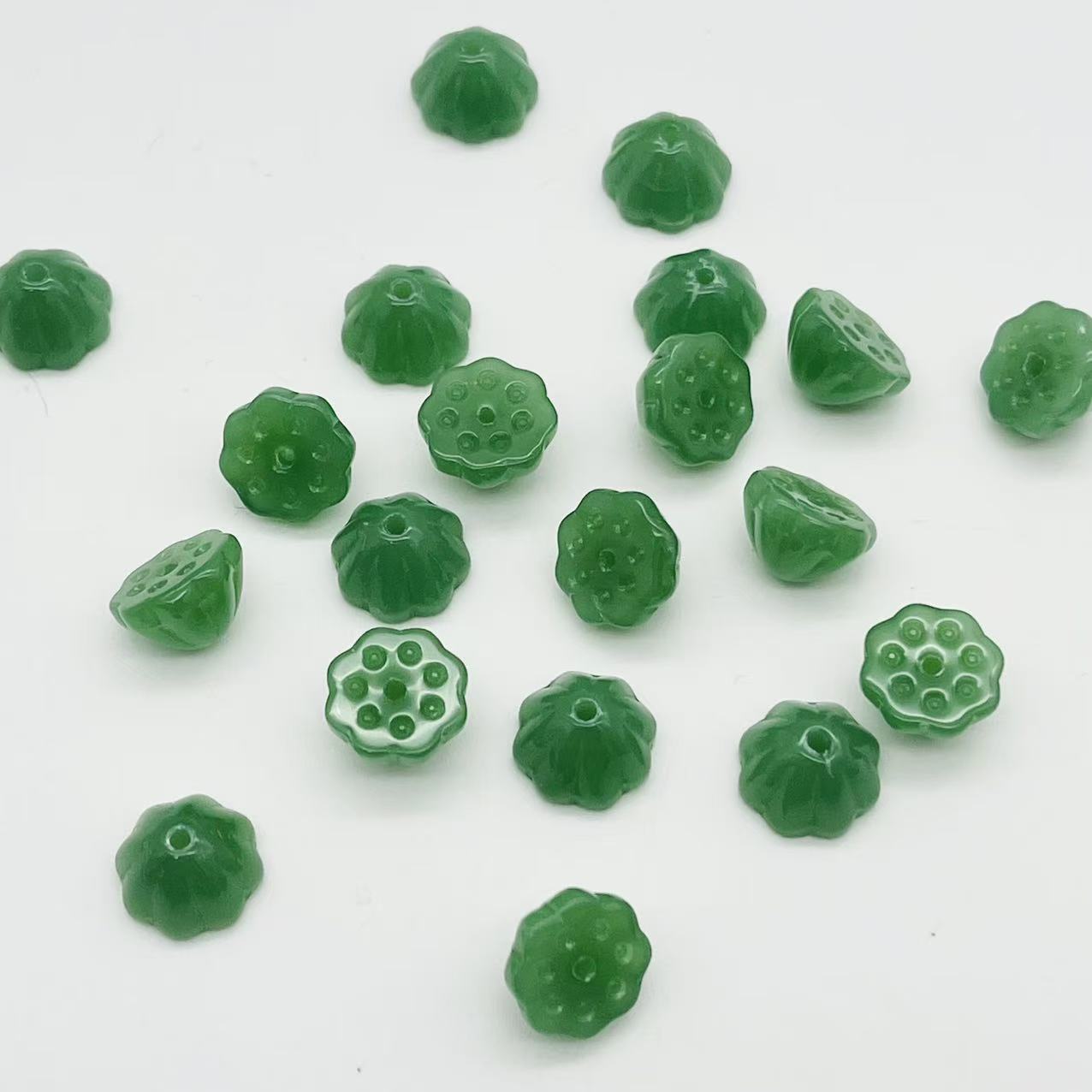 D32ガラス製蓮の実（10mm)