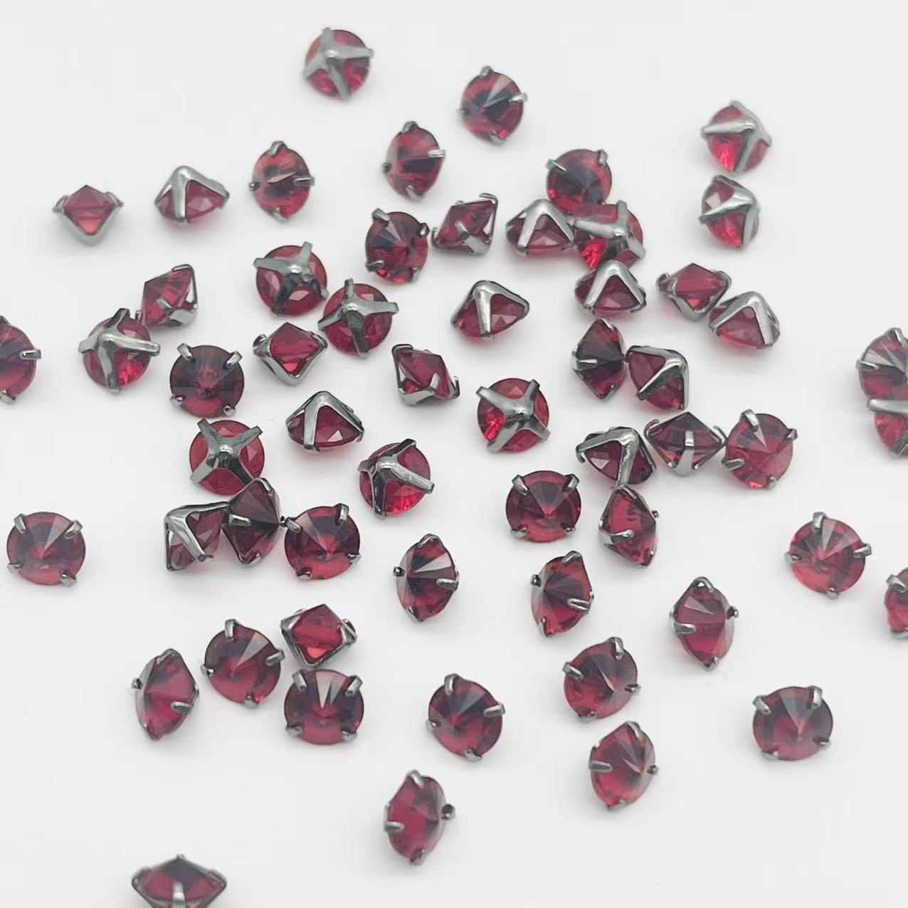 S48キラダイヤ形ビーズ