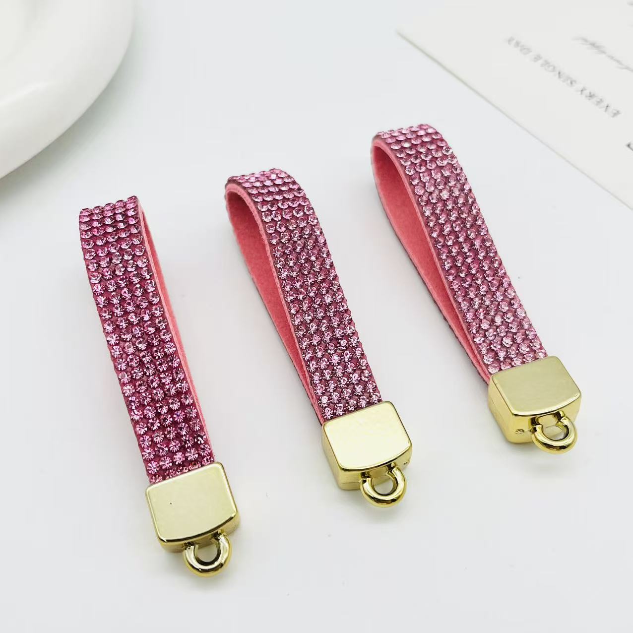 Z33キラキラストラップ